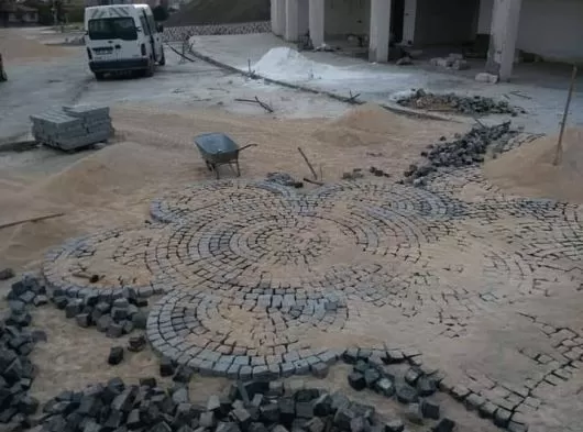 Er-ni Bazalt Granit Kayrak Begonit Andazit Kilitparke Küptaş Uygulama