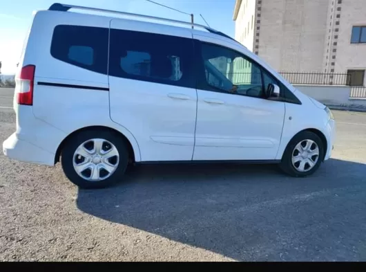 Satılık Ford Tourneo Courier