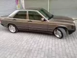 Satılık Mercedes - Benz 190 E orijinal 2.3 motor