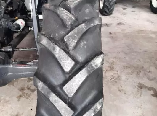 5000 ford 1971 model süper bakımlı traktör