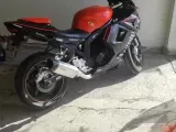 Hyosung GT 250 R