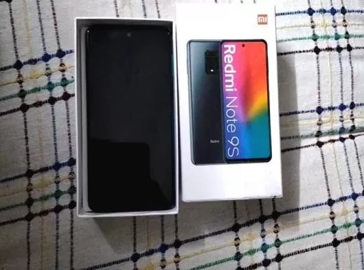 Samsung Galaxy j6 plus 32 GB 3 RAM