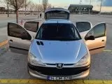 Peugeot 206 1.4 XR 2001 Model 184.000 KM