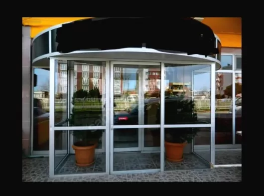 Bandırma 100. Yıl Mahallesinde 2+1 100m2 yüksek giriş kiralık daire