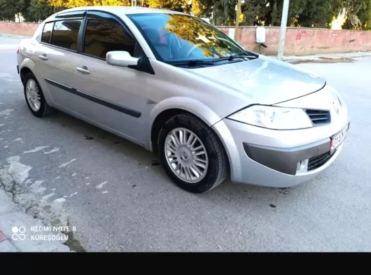 2004 Clio benzin lpg ruhsata işli 
