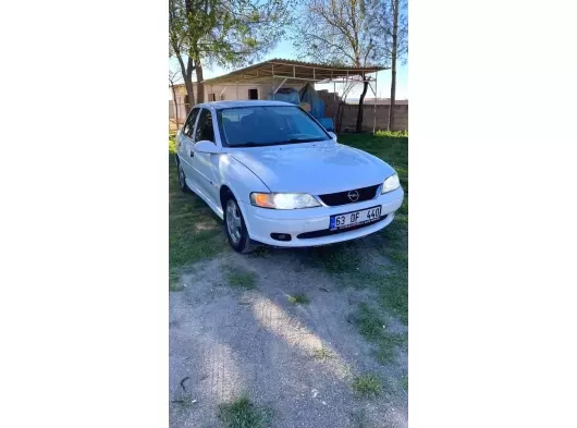 Holder 1600 litre 160hp motor aktif çalışır