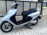 İLK SAHİBİNDEN,ÇOK TEMİZ,MÜKEMMEL KOZMETİK HONDA SPACY 110