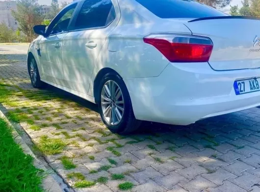 Citroen C-Elysee EXcelius en fulü 1.6 dizel