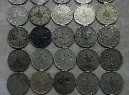 AFYON BAYAT CUMHURİYET MAHALLESİ SATLIK TARLA