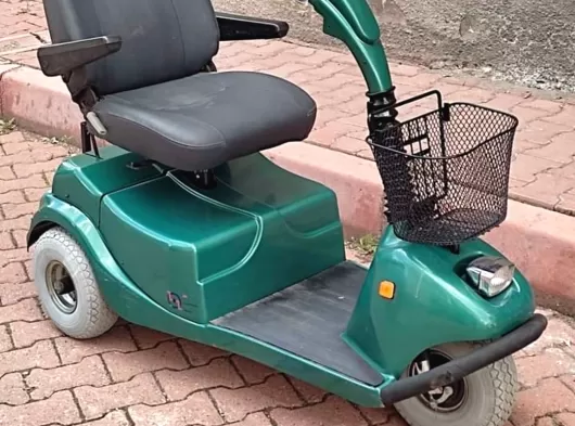 ELEKTRİKLİ MOTOR MOTOLUX YARIŞ PLASS