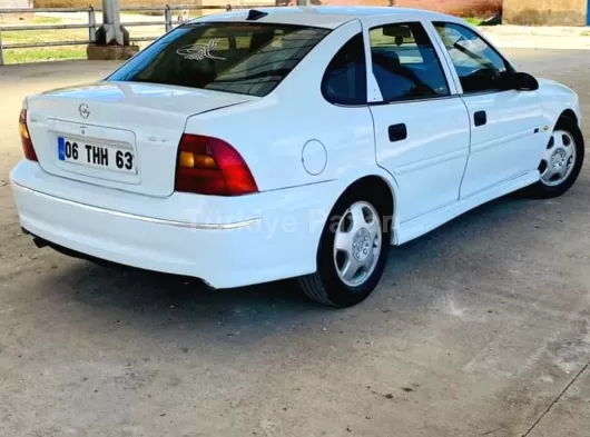 2001 Opel Vectra Hatasız Boyasız