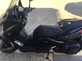 Yamaha X-Max 250 Iron Max ABS