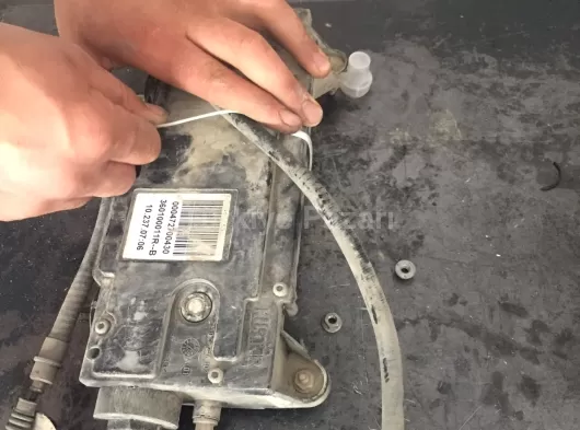 Renault Laguna el fren motoru