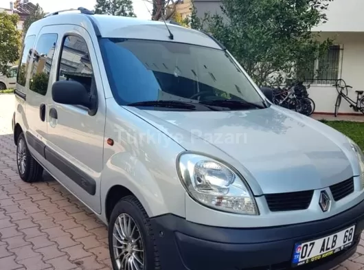 Kango 1.5 dCi Çift Sürgülü