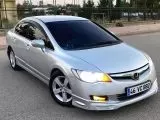 HONDA CİVİC 1.6 İ-VTEC DREAM