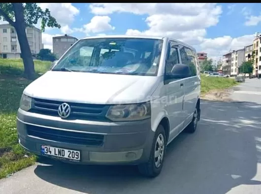 Transporter 2.0 TDI Camlı Van Değişensiz 