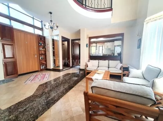 Esnetik Mimari Satılık Villa -Konak Marmaris Çamlı