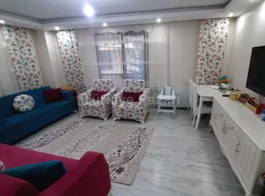 Geniş Ailelere Uygun 4+1 Satılık  Daire