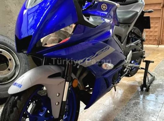 Yamaha R25