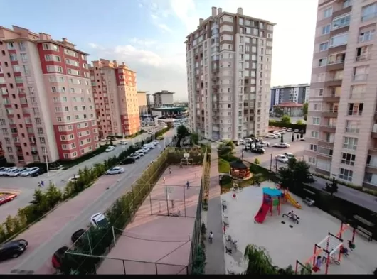 Meram Gazze Caddesinde Belediyesine Yakın Satılık 4+1