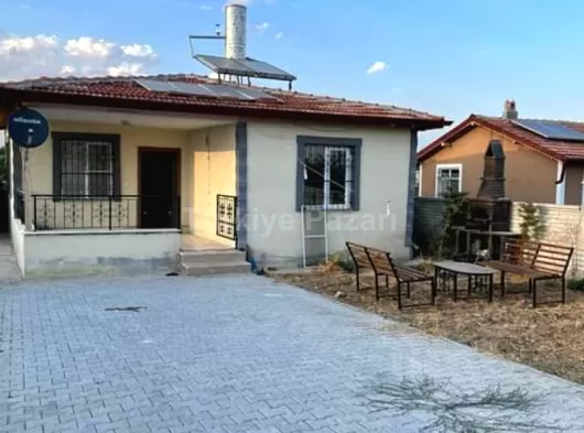 Meram Karahüyük Kongaz civarı Bahçe evi