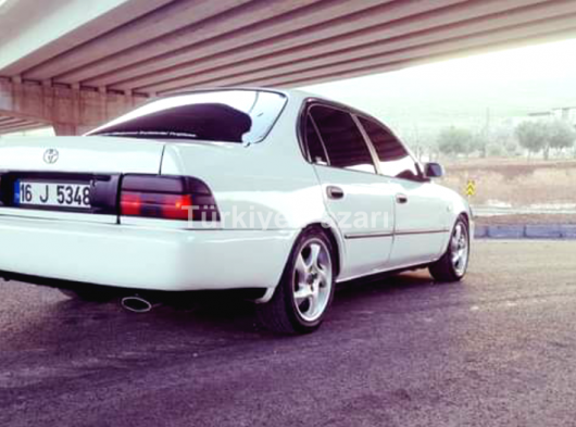 93 Toyota Corolla 1.6 Klimalı Efsane Kasa