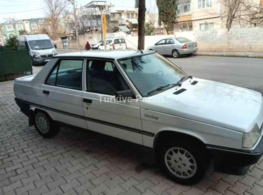 Broadway üst model takasli