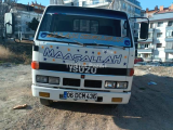Kamyonet Isuzu NKR 91 model muayer