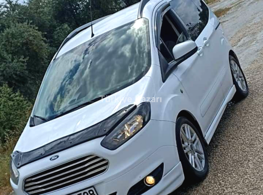 Otomobil Ruhsatli Ford Tourneo Courier 1.5 TDCi Delux