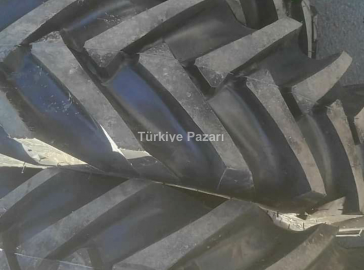 14.9.28-13.6.28 Goodyear Kaplama Traktör Lastiği 