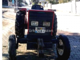 Universal U 445 Traktör