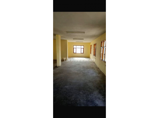 MERSİN AKDENİZ ÇAY MAHALLESİNDE KİRALIK DÜKKAN