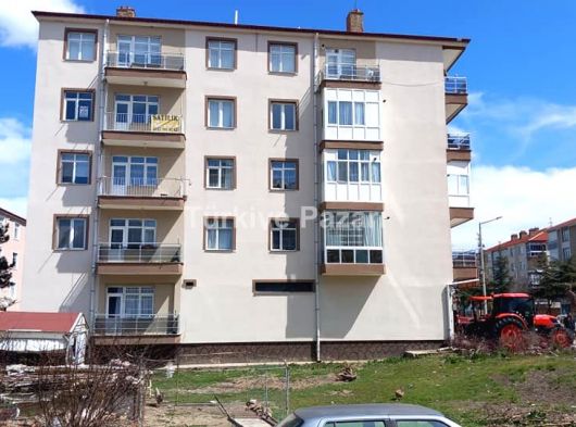 Konya Akşehir İstasyon Mahallesinde satılık daire-ev