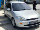 1999 Model Ford Focus Ghia