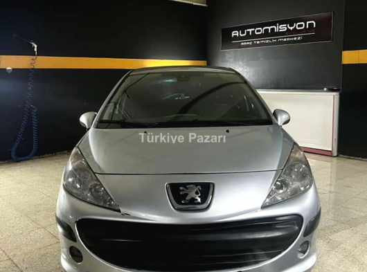 2008 model Peugeot 207 1.4 HDi Premium 