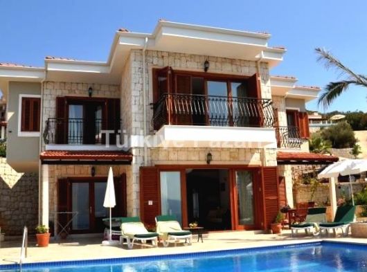 Antalya Kaş Çukurbağ Yarımadasın'da Haftalık Kiralık Lüks Villa