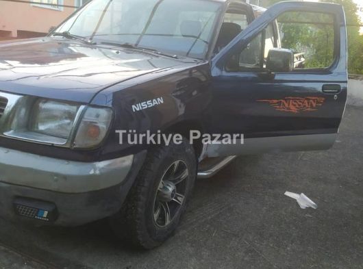 1998 Model Nissan Skystar