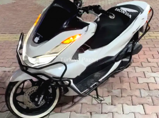 Hatasız Özel Plakalı yeni kasa sedefli pcx