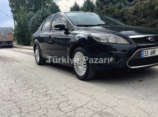 TEMİZ FORD FOCUS OTOMATİK 