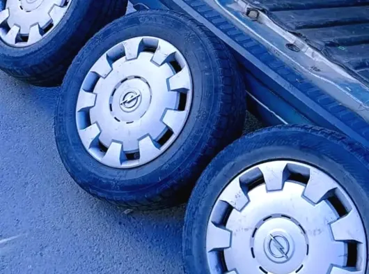 sahibinden bmw 5.20 premium full 4 kapı vakum cam tavan sanruf hayalet ekran ŞASE podyeler orjianl