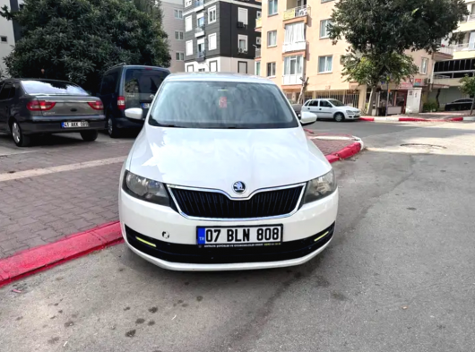 TAKASLI K.KARTINA 12 TAKSİT KİA RİO DEĞİŞENSİZ 4 PARÇA BOYALI