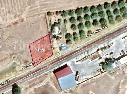 SATILIK ARSA YOLA SIFIR