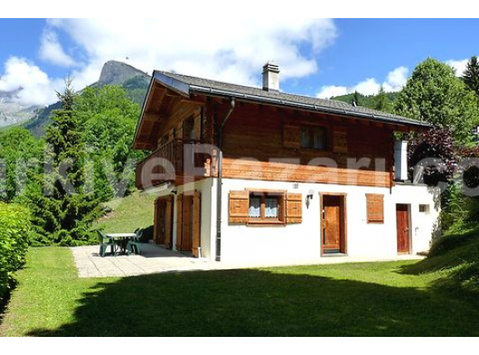 KARTEPE Kiralık Şömineli Dağ Evi