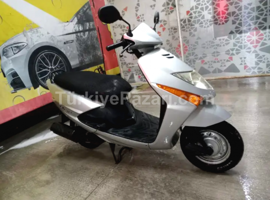 2006 Honda Beat