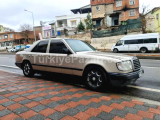 Mercedes-Benz 230 E