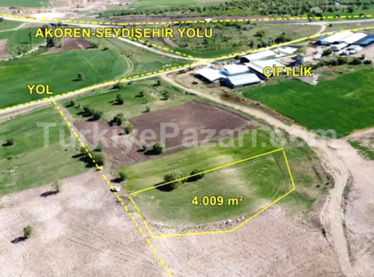 4.009 m² KONYA AKÖREN TÜLCE TARLA