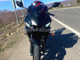 Yamaha r25 abs temiz kullanılmıştır servis bakımları Yamaha yetkili sevisinde yapılmiştır