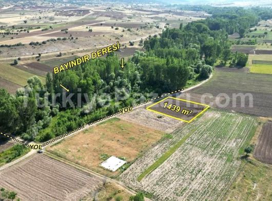 Meram Yeşiltekke Baraj manzaralı Müstakil tek tapulu 2.411m2