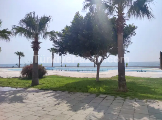 ERDEMLİ ERDEMKENT SİTESİNDE EŞYALI 2+1 KİRALIK DAİRE