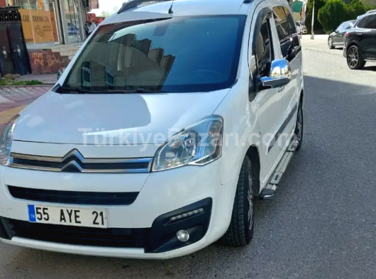 2016=260 KM CİTROEN BERLİNGO SİLVERLİNE TERTEMİZ MASRAFSIZ